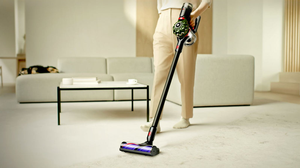 Dyson V8 Cyclone — brosse Motorbar auto-démêlante